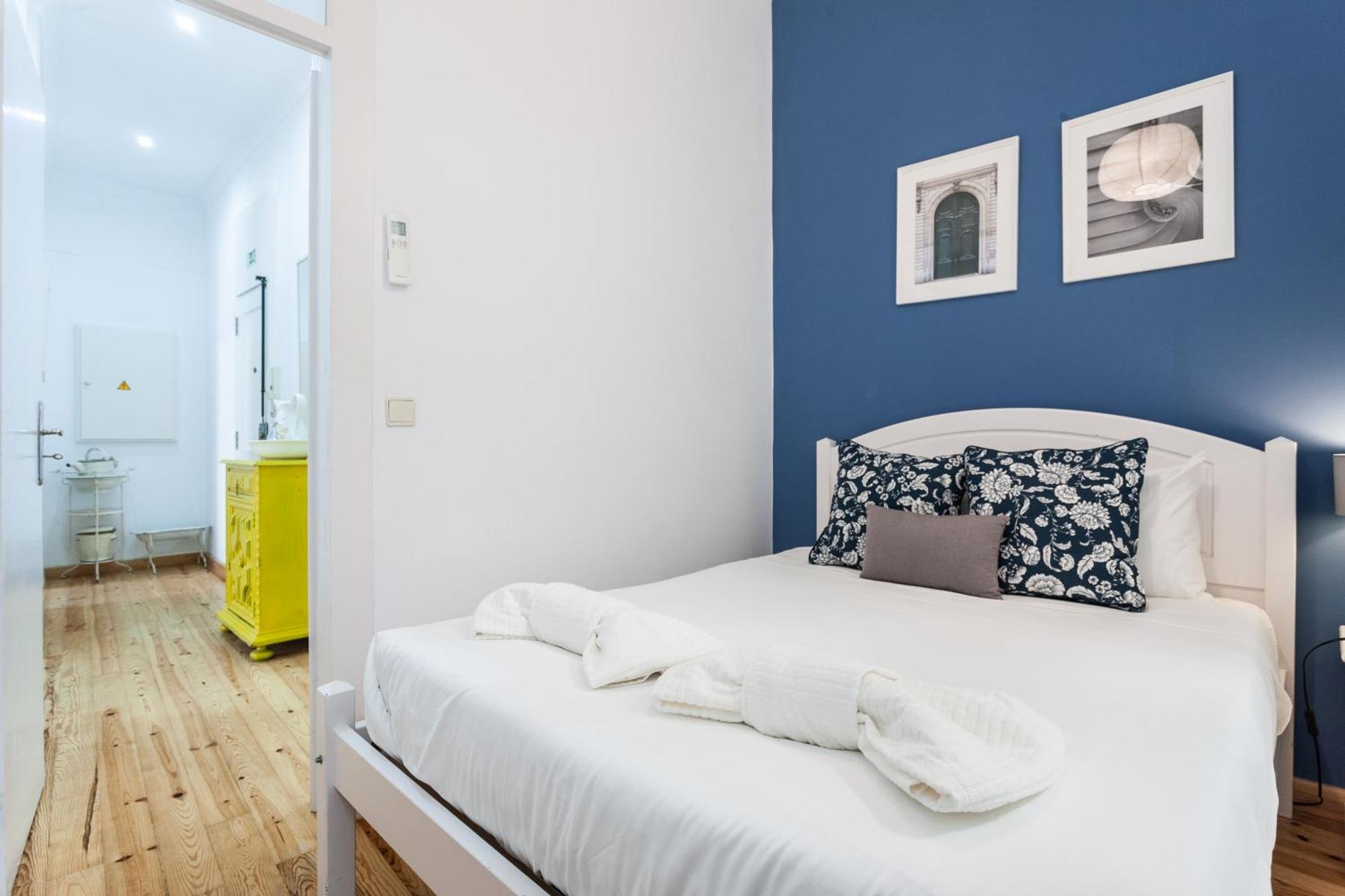 Stylish, Bright & Historic -bica I Apartment *