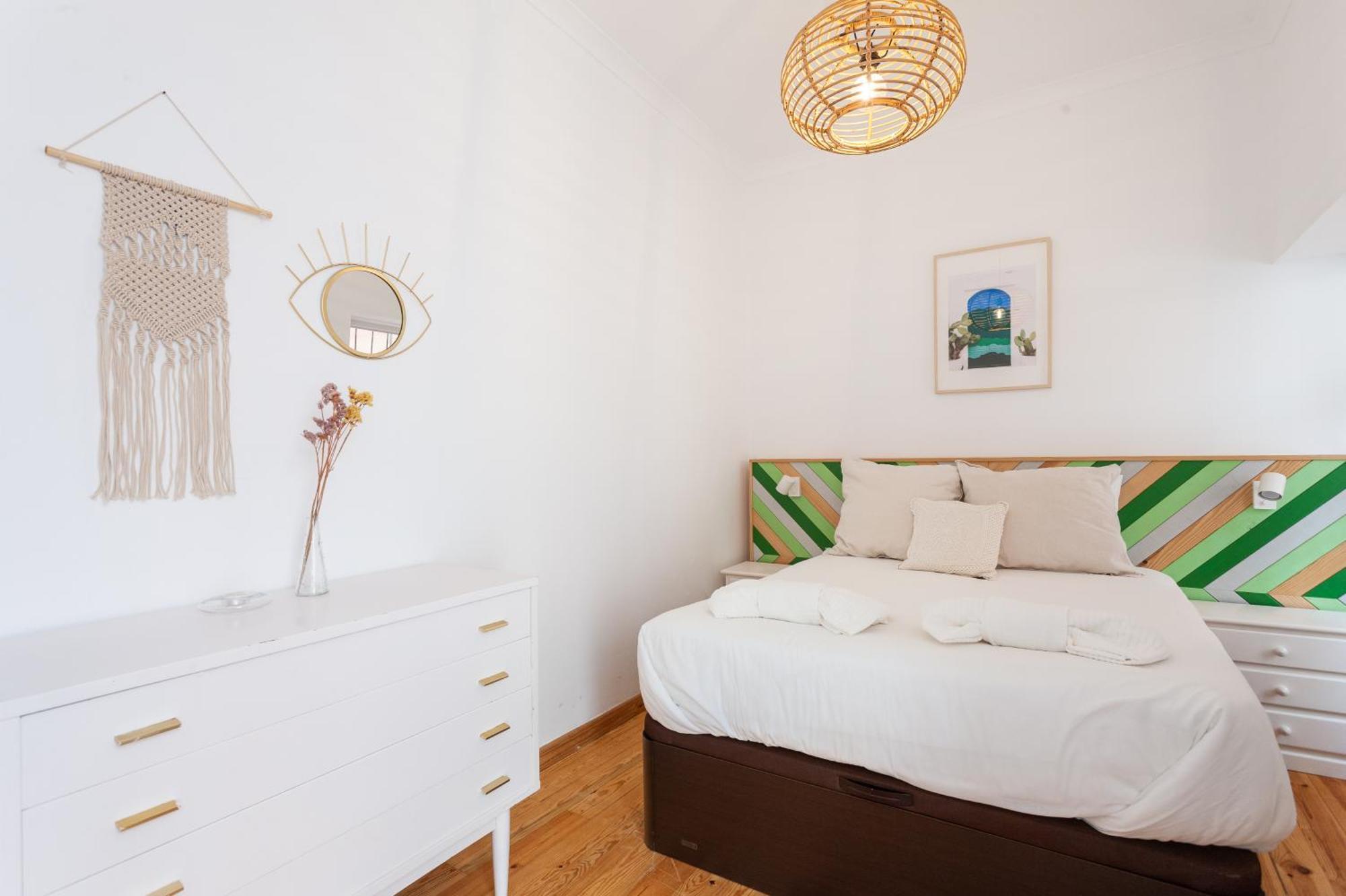 Stylish, Bright & Historic -bica I Apartment *
